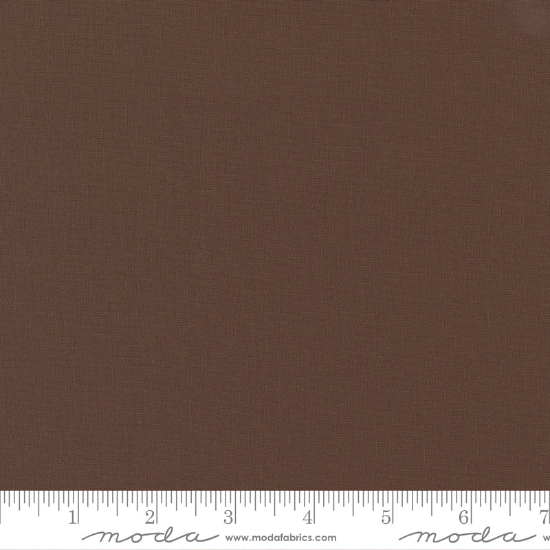 Bella Solids by Moda, Chocolate
