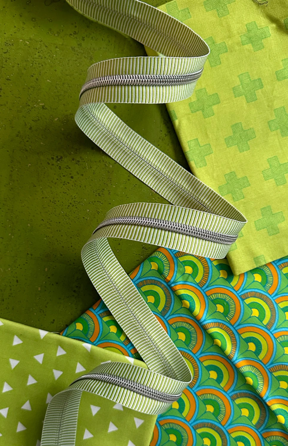 Sassafras #5 Zipper Tape - 3 Yards, Lime with Nickel
