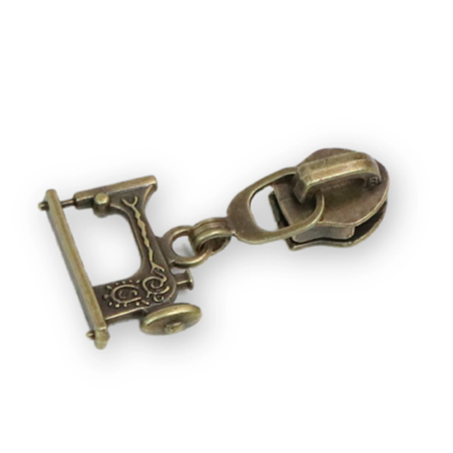 Sallie Tomato Zipper Pulls, Sewing Machine-Antique, 4 piece