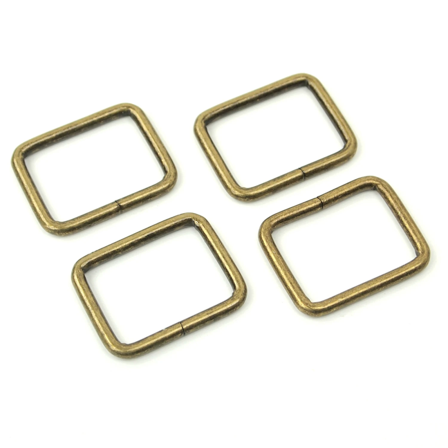 Sallie Tomato Rectangle Ring, Set of 4 in Antique - 1"