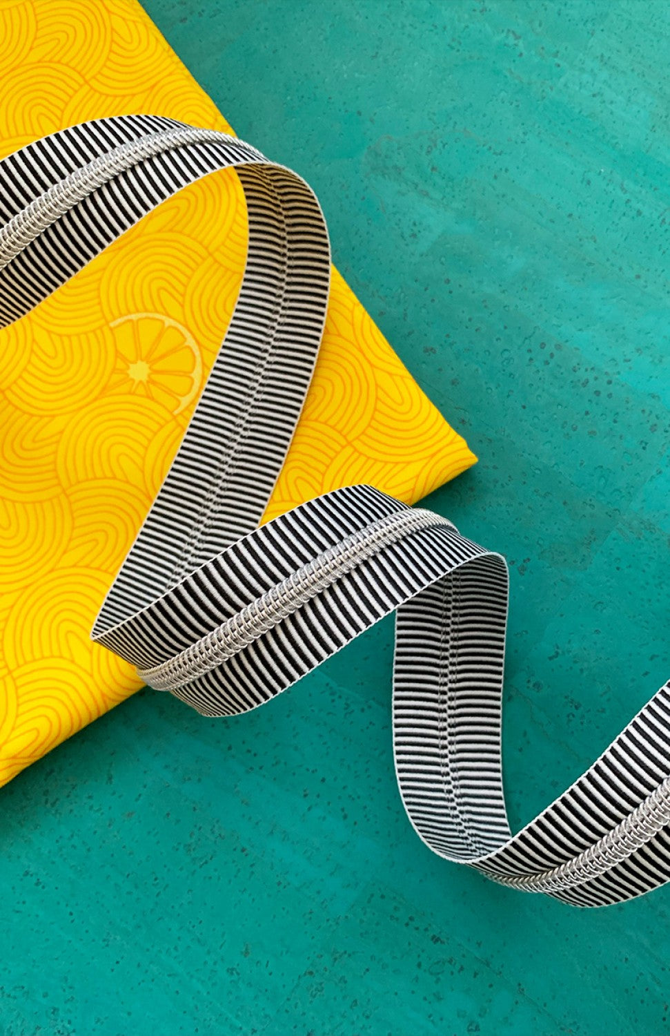 Sassafras Black Stripe Zipper Tape, Silver - size 5, 3 yards